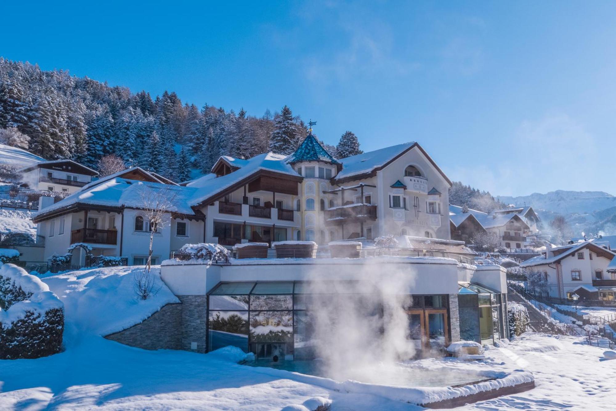 Alpenheim Charming & Spa Hotel Ortisei Ngoại thất bức ảnh
